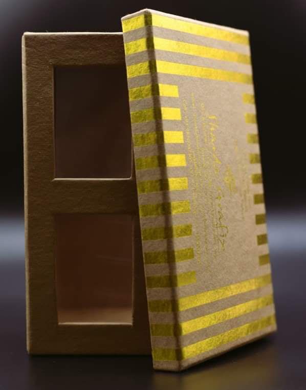 Kraft rigid box with gold foil stripes and window