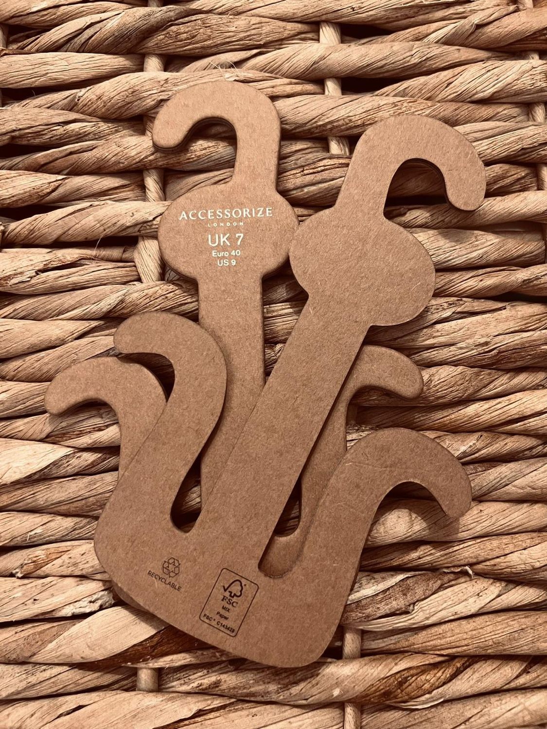 Accessorize FSC kraft shoe hangers